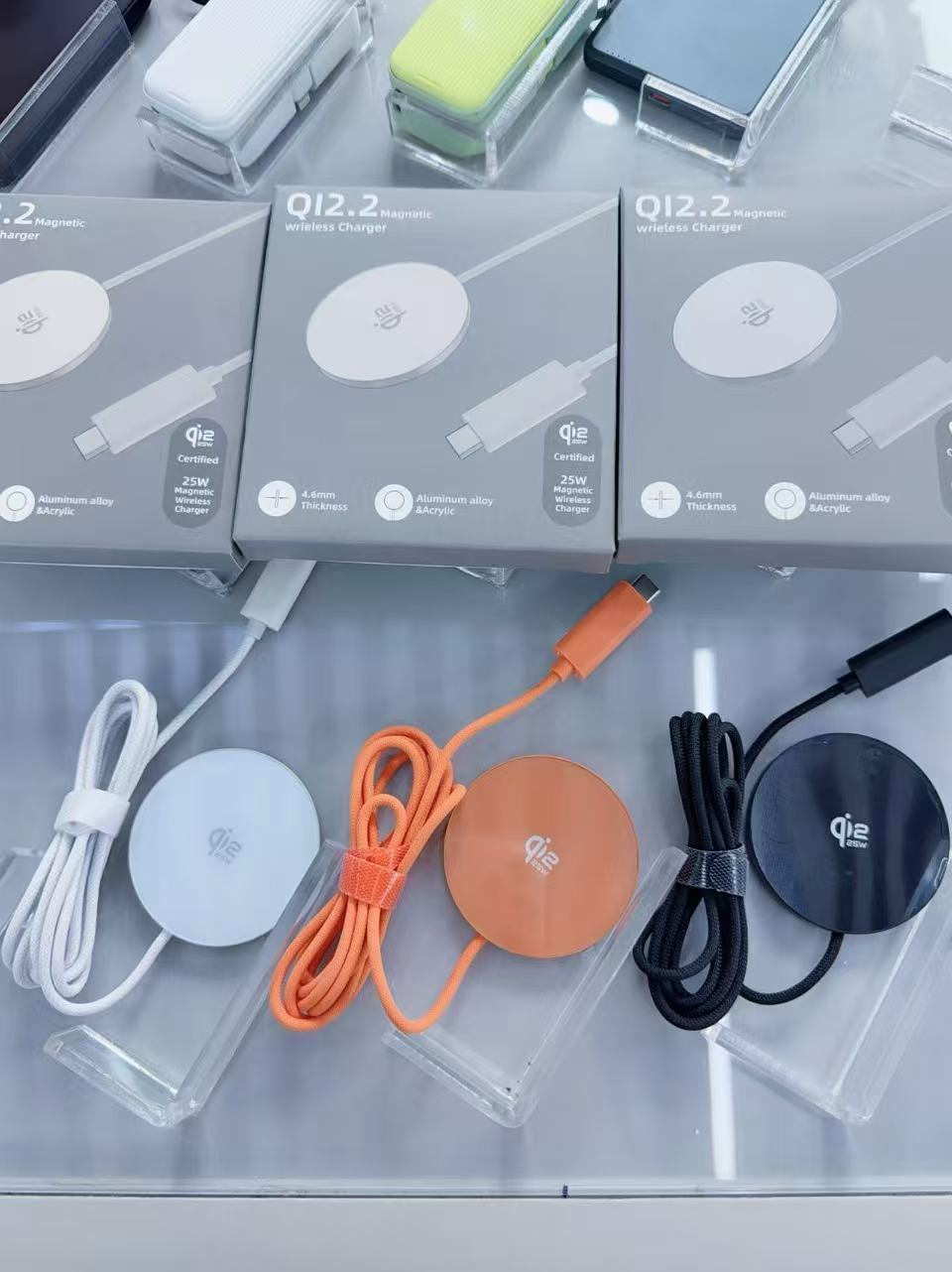 Qi2 25W Magnetic Wireless Charger