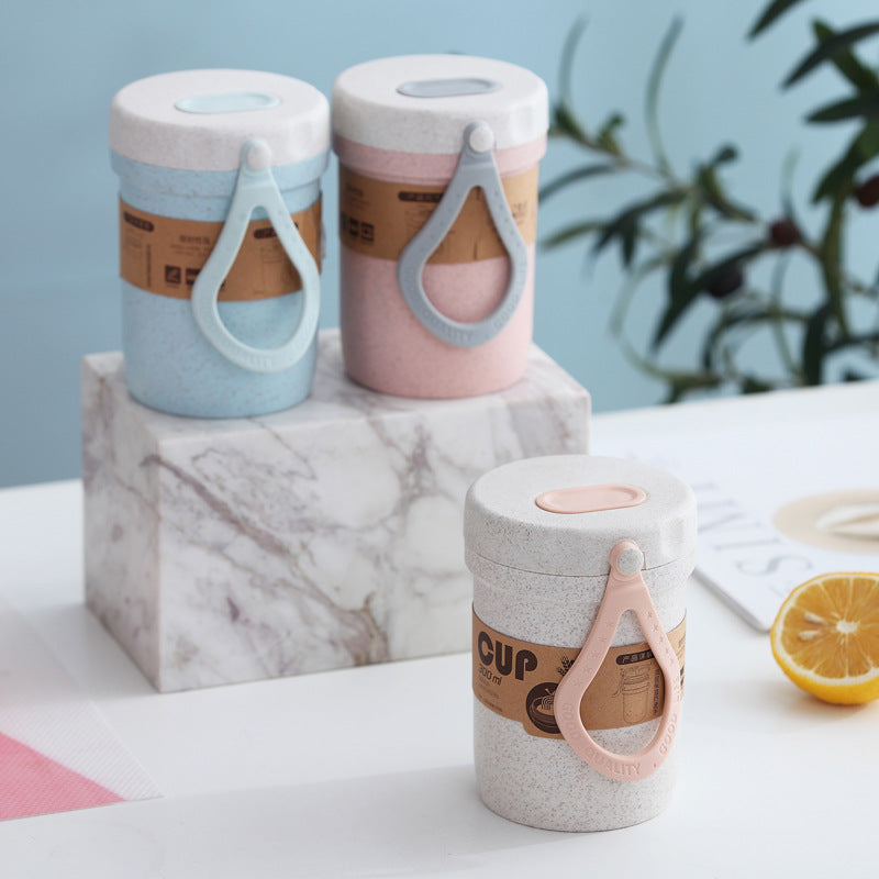 Microwaveable Plastic Soup Cup with Silicone Vent